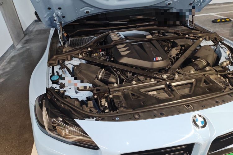 Used BMW M2 2023 M2 Engine Bay Right