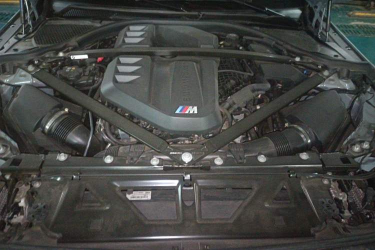 Used BMW M2 2023 M2 Engine Bay