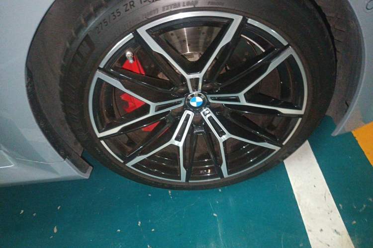 Used BMW M2 2023 M2 Right Front Wheel Hub