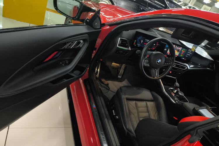 Used BMW M2 2023 M2 Driver Seat