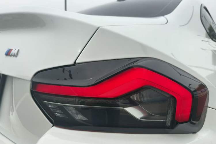 Used BMW M2 2023 M2 Exterior 7