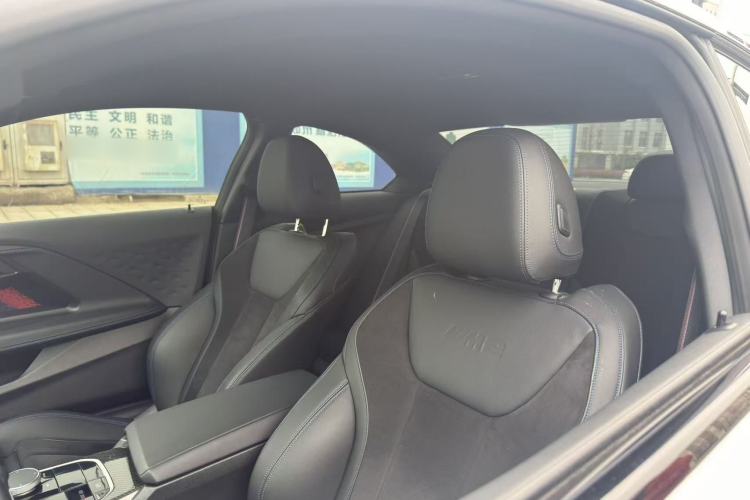 Used BMW M2 2023 M2 Interior 4