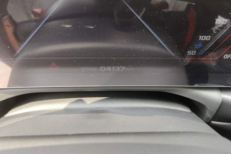 Used BMW M2 2024 M2 Odometer Close Up
