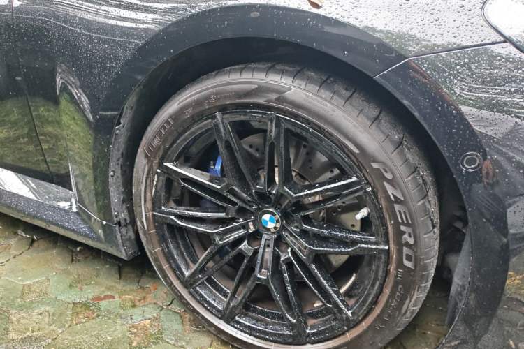 Used BMW M2 2024 M2 Right Front Wheel Hub