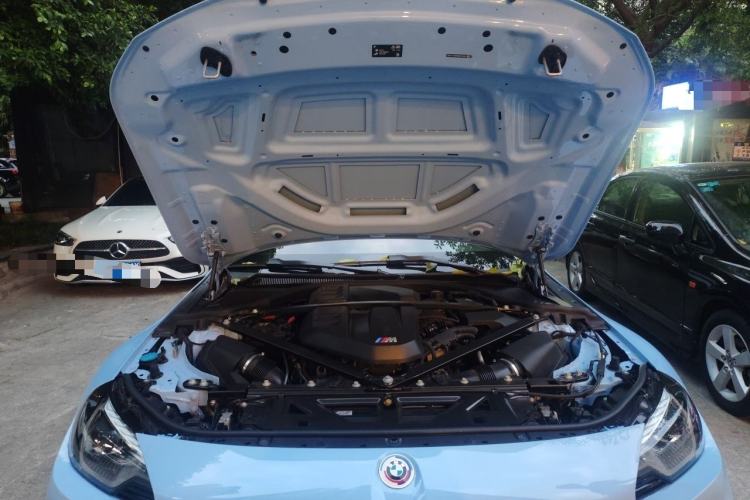 Used BMW M2 2024 M2 Engine Bay