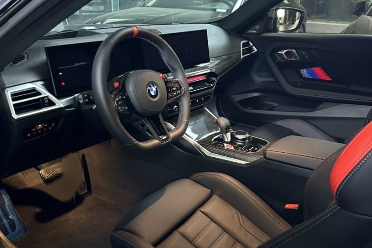 Used BMW M2 2024 M2 Interior 3