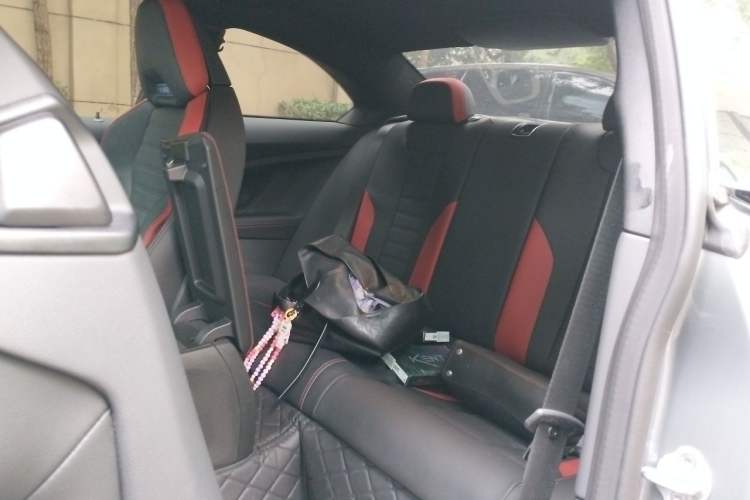 Used BMW M2 2024 M2 Interior 4