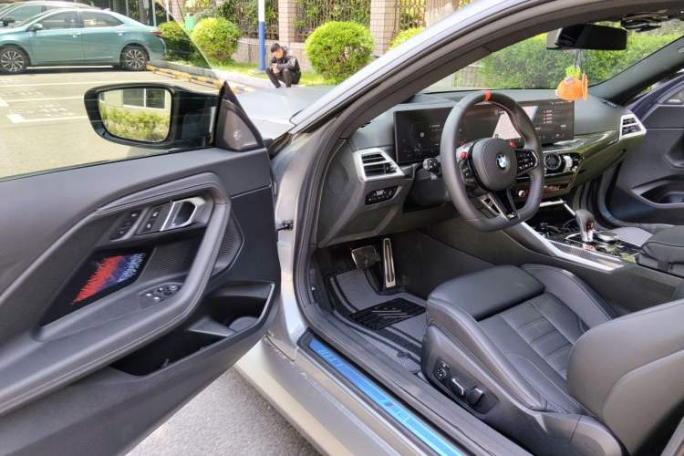 Used BMW M2 2024 M2 Driver Seat