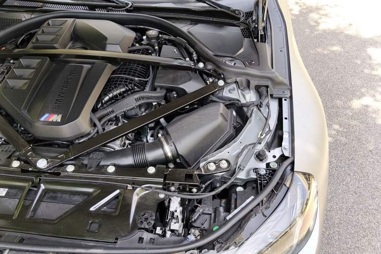 Used BMW M2 2024 M2 Engine Bay Left
