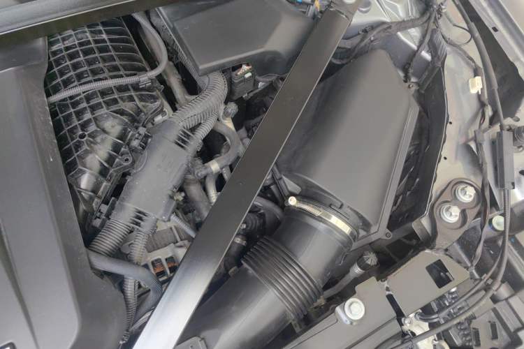 Used BMW M2 2024 M2 Engine Bay Left