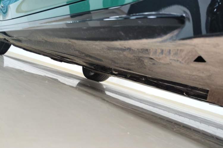 Used BMW M3 2024 M3 Sedan M xDrive Thunder Edition Chassis Front Right