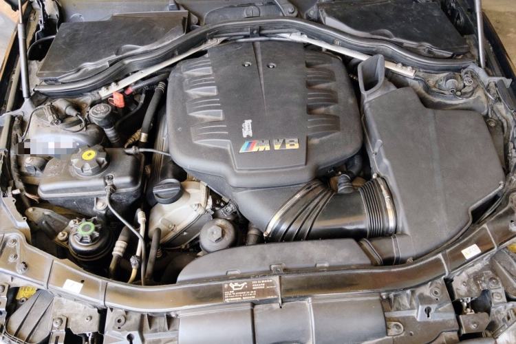 Used BMW M3 2009 M3 two-door coupe Engine Bay
