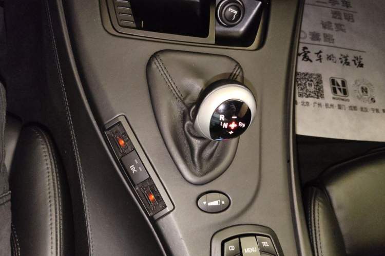 Used BMW M3 2009 M3 two-door coupe Gear Lever