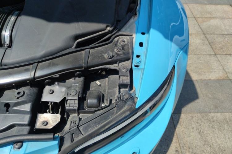 Used BMW M3 2009 M3 Convertible Coupe Engine Bay Left