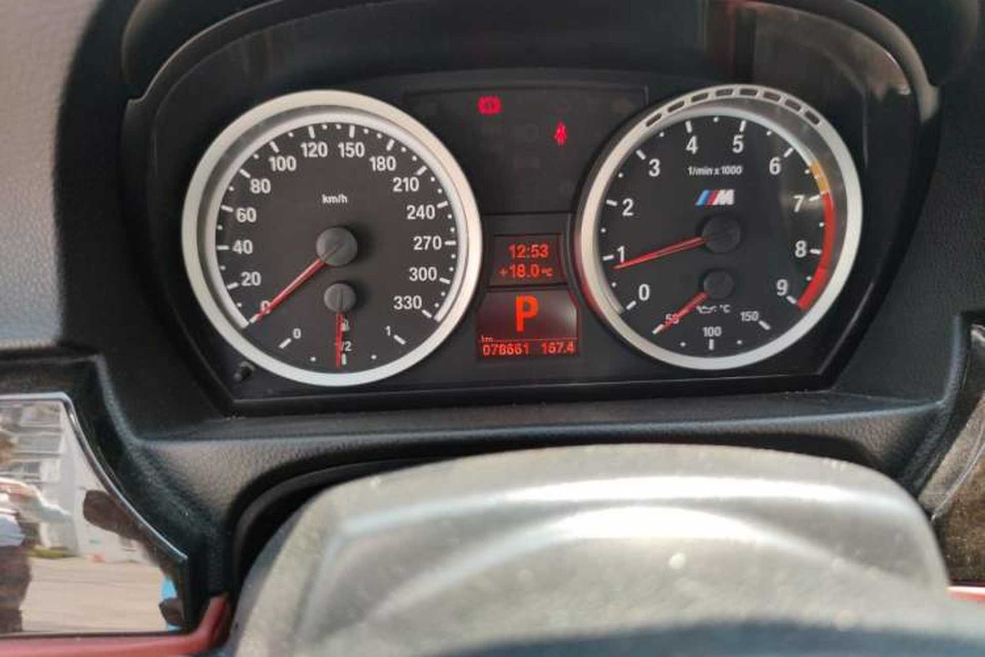 Used BMW M3 2009 M3 Convertible Coupe Odometer Close Up