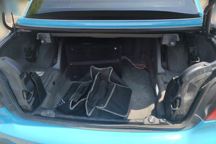 Used BMW M3 2009 M3 Convertible Coupe Trunk