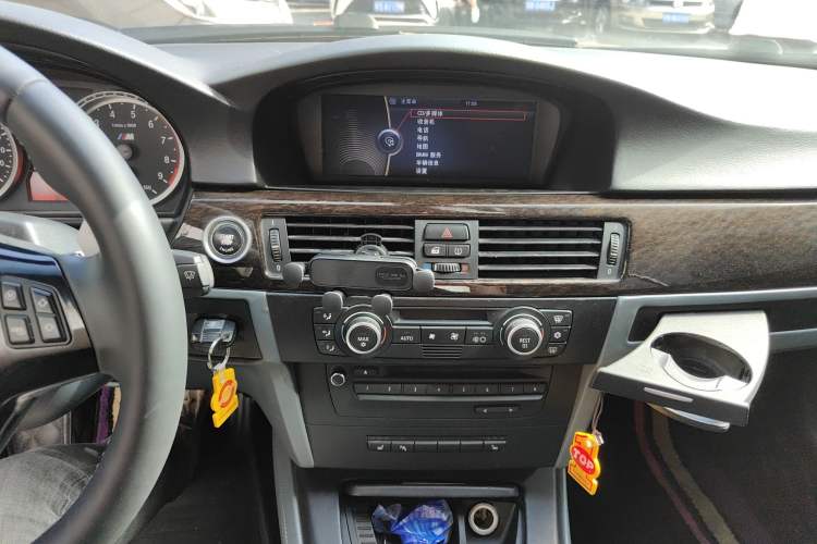 Used BMW M3 2009 M3 Convertible Coupe Audio And AC Panel