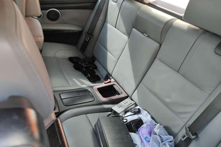Used BMW M3 2009 M3 Convertible Coupe Left Rear Seat