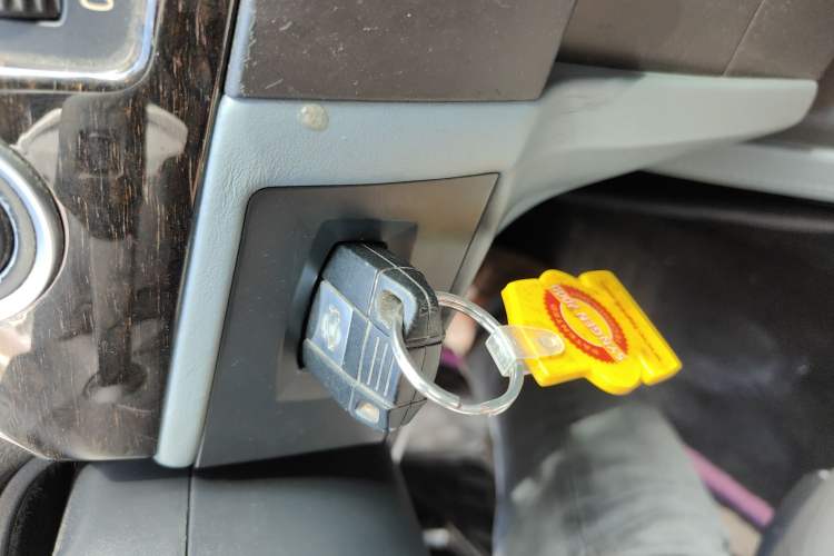Used BMW M3 2009 M3 Convertible Coupe Vehicle Key