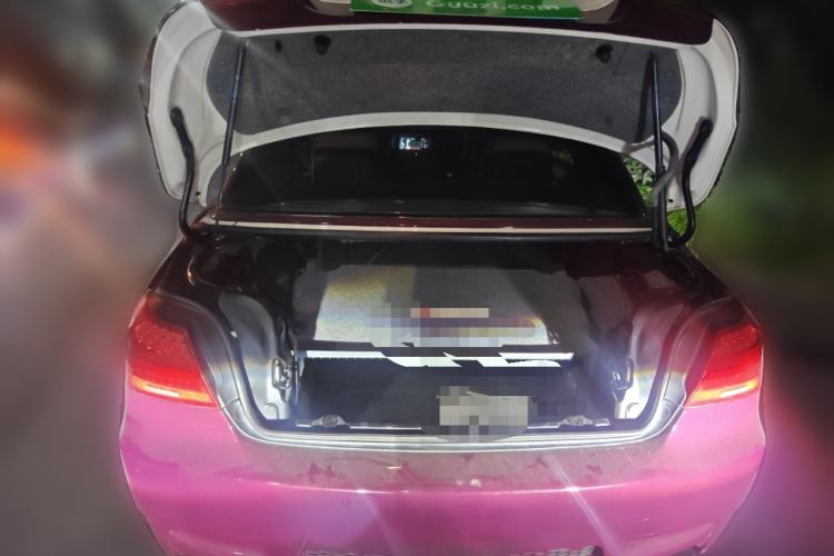 Used BMW M3 2009 M3 Convertible Coupe Trunk