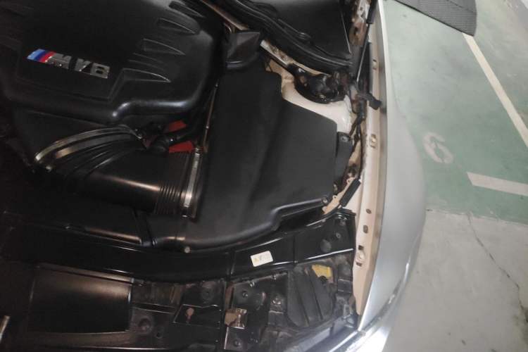 Used BMW M3 2009 M3 Convertible Coupe Engine Bay Left