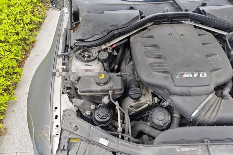 Used BMW M3 2009 M3 Convertible Coupe Engine Bay Right