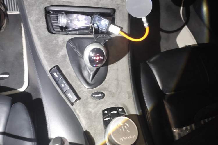 Used BMW M3 2009 M3 Convertible Coupe Gear Lever