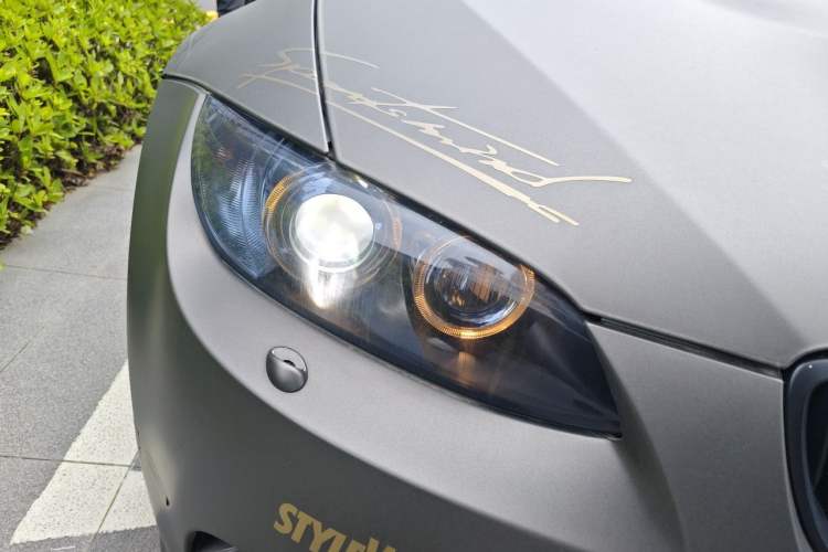 Used BMW M3 2009 M3 Convertible Coupe Right Front Headlight