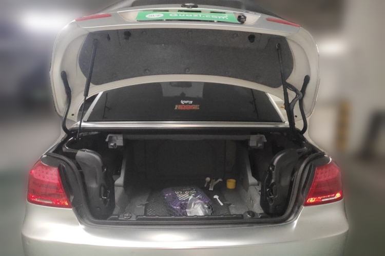 Used BMW M3 2009 M3 Convertible Coupe Trunk