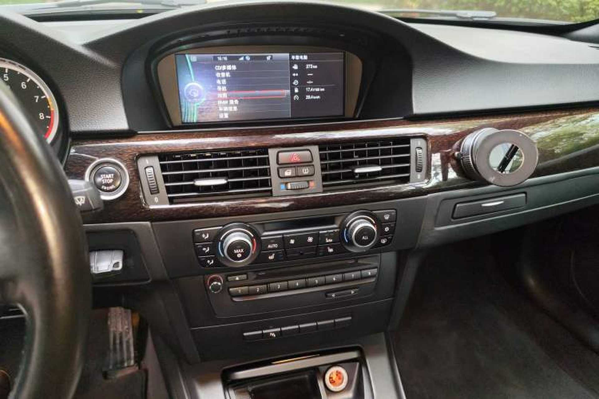 Used BMW M3 2009 M3 Convertible Coupe Audio And AC Panel
