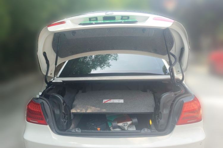 Used BMW M3 2009 M3 Convertible Coupe Trunk