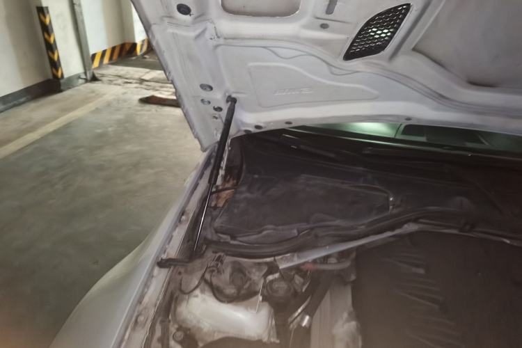 Used BMW M3 2011 M3 Coupe Matte Edition Engine Bay Right
