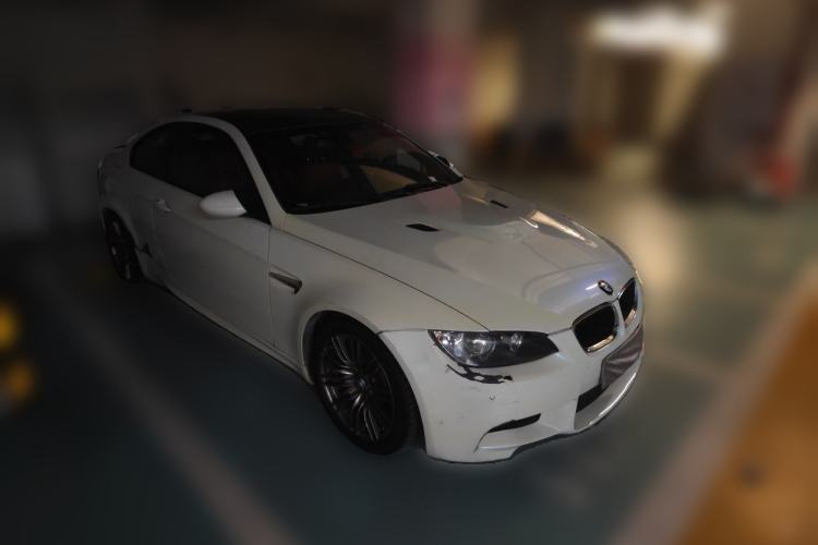 Used BMW M3 2011 M3 Coupe Carbon Fiber Roof Edition Front Right 45 Deg