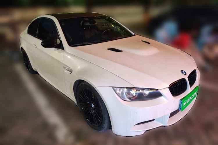 Used BMW M3 2011 M3 Coupe Carbon Fiber Roof Edition Front Right 45 Deg