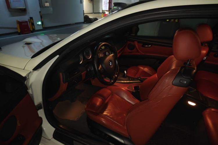 Used BMW M3 2011 M3 Coupe Carbon Fiber Roof Edition Left Front Seat