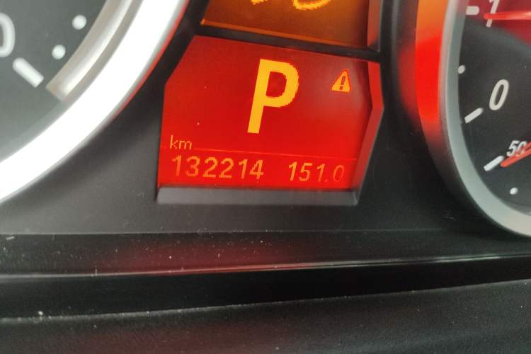 Used BMW M3 2013 M3 Convertible Coupe Matte Limited Edition Odometer Close Up