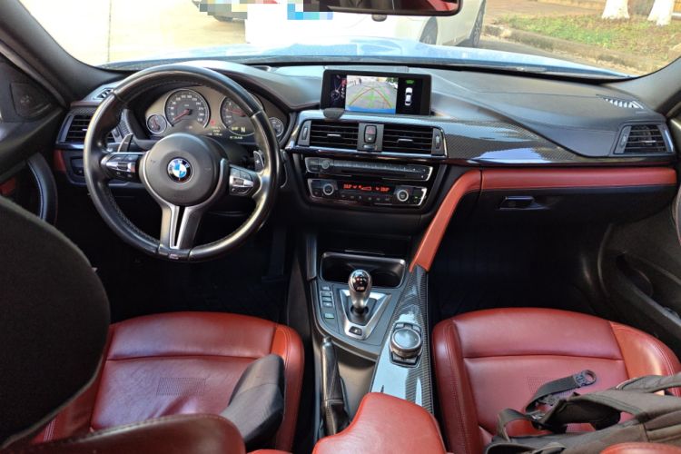 Used BMW M3 2014 M3 four-door sedan Center Console