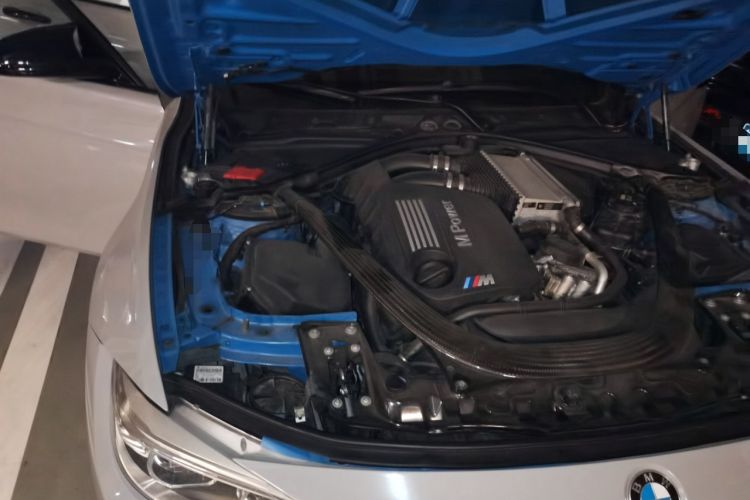 Used BMW M3 2016 M3 four-door sedan Engine Bay Right