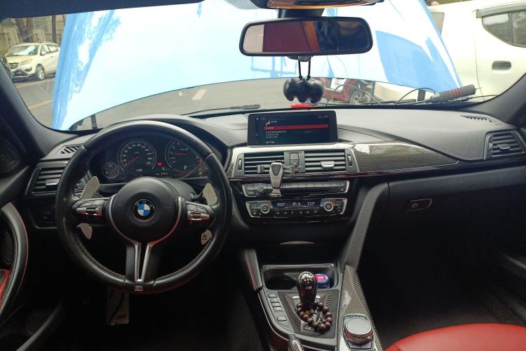 Used BMW M3 2017 M3 Fan Limited Edition Center Console