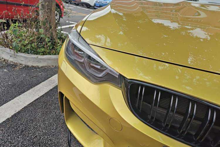 Used BMW M3 2018 M3 4-door sedan Right Front Headlight