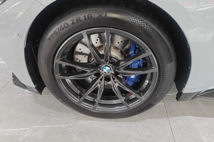 Used BMW M3 2021 M3 Sedan Thunder Edition Left Front Wheel Hub