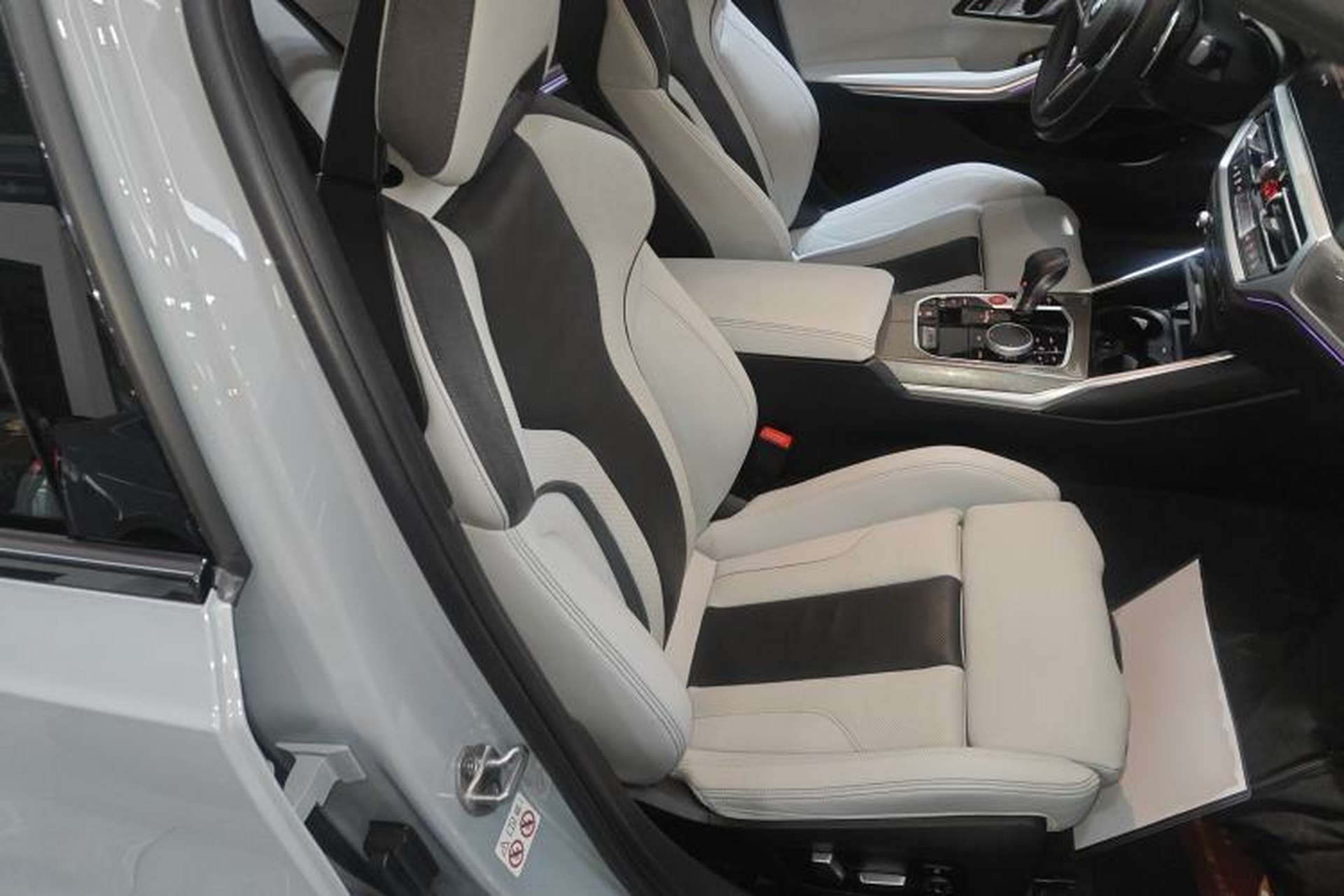 Used BMW M3 2021 M3 Sedan Thunder Edition Right Front Seat