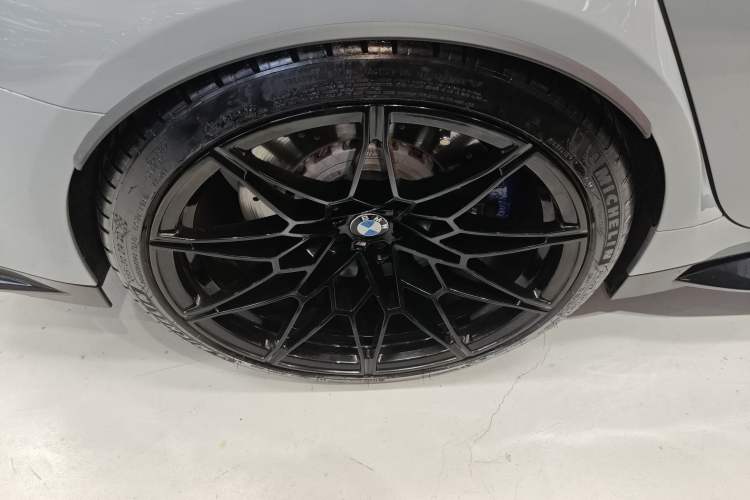 Used BMW M3 2021 M3 Sedan Thunder Edition Right Rear Wheel Hub