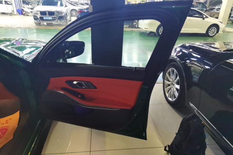 Used BMW M3 2021 M3 Sedan Thunder Edition Interior 5