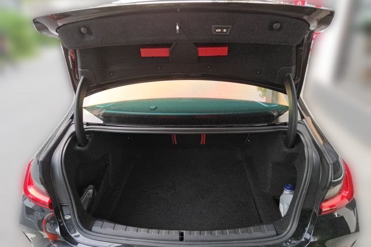 Used BMW M3  Trunk