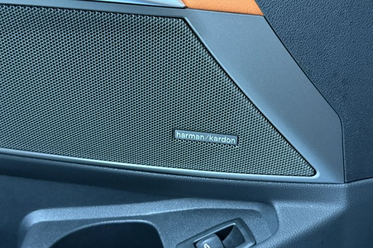 Used BMW M3 2023 M3 Sedan Thunder Edition Interior 12