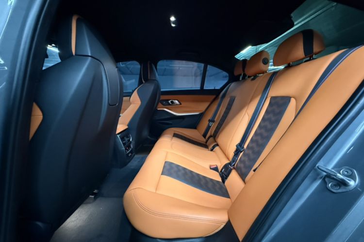 Used BMW M3 2023 M3 Sedan Thunder Edition Interior 3