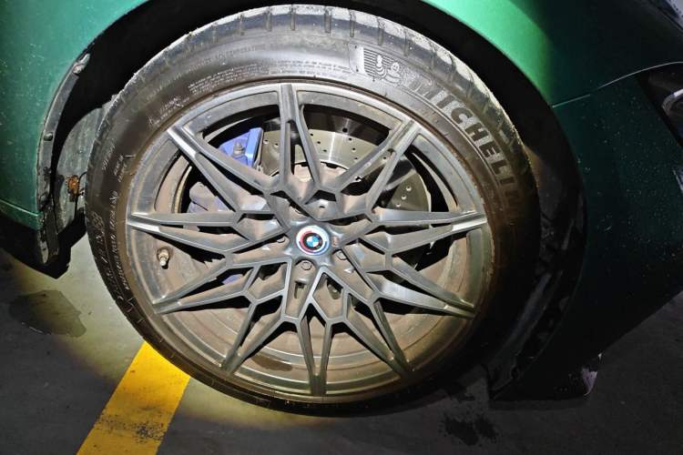 Used BMW M3 2023 M3 Sedan Thunder Edition Right Front Wheel Hub