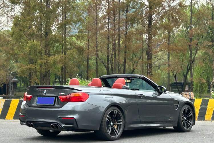 Used BMW M4 2014 M4 Convertible Coupé Exterior 10