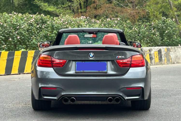 Used BMW M4 2014 M4 Convertible Coupé Exterior 12